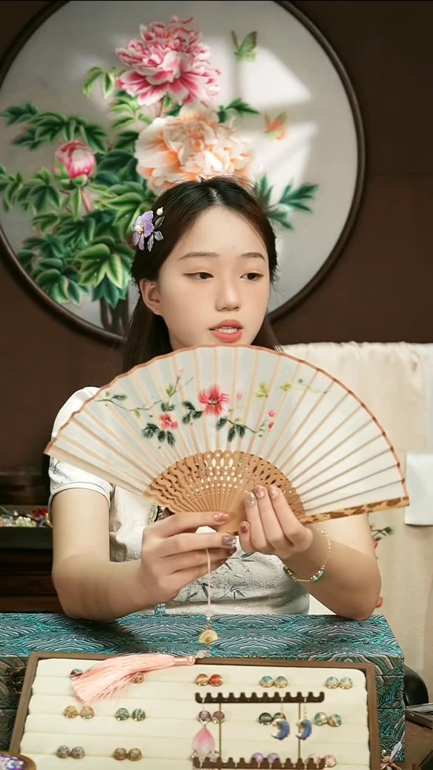 刺绣湘传礼纯手工折扇
