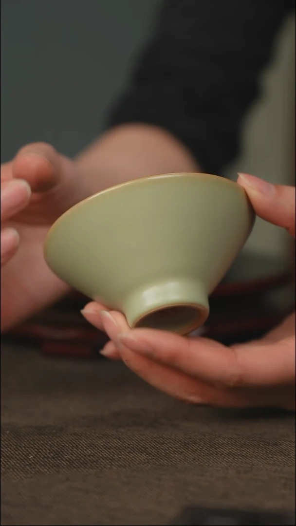 粉青 小斗笠栈 带底款