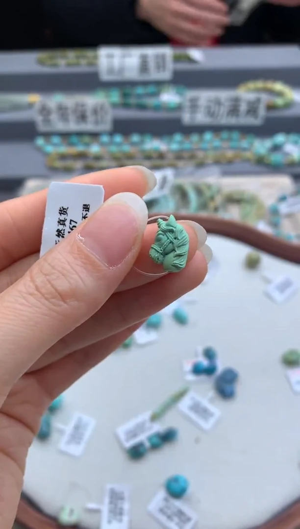 未镶嵌绿松石精工雕刻茜.A102