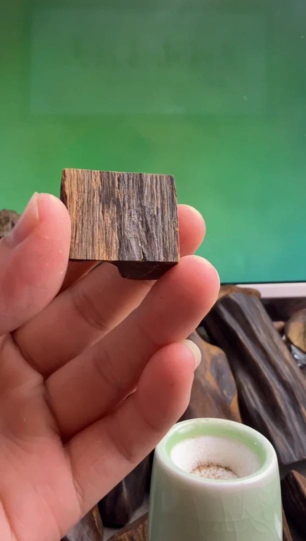 沉香沉香香囊香港虎斑棋多样性发一