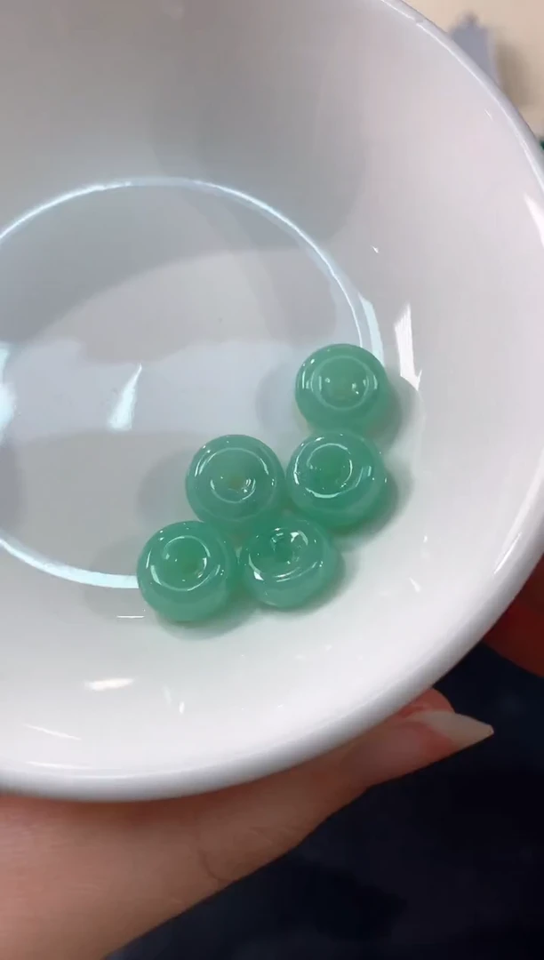 翡翠未镶嵌吊坠(不含链)A19多样性发一件|280