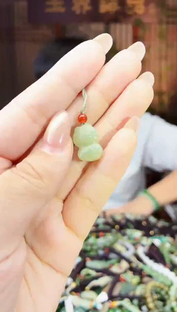 颈饰未镶嵌和田玉多样性发货拍一发一