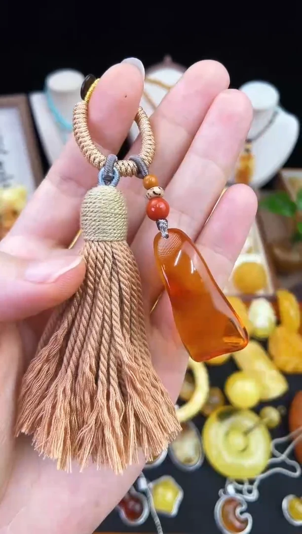 琥珀未镶嵌珠宝奇石柒月