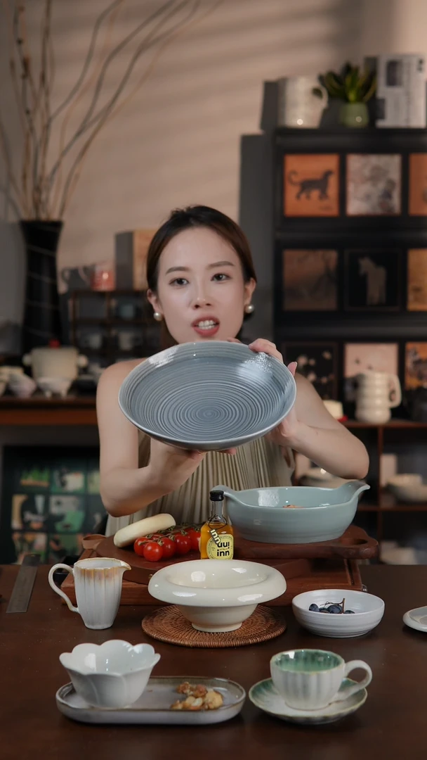 陶瓷灰色螺纹8.5寸深盘 微瑕 凑满20发货