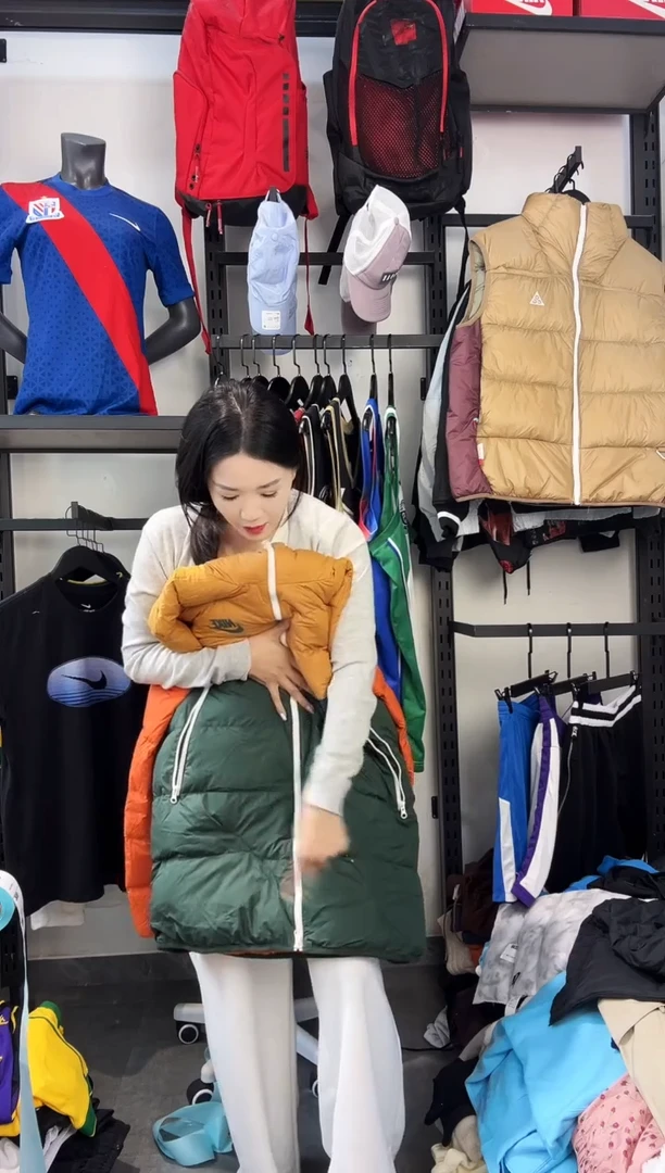 265编码 瑕疵款直播间过款为准 尺码