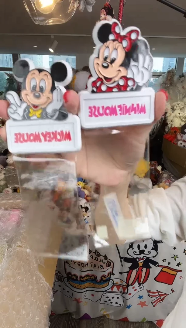 毛绒18号 米奇米妮一对别针卡包