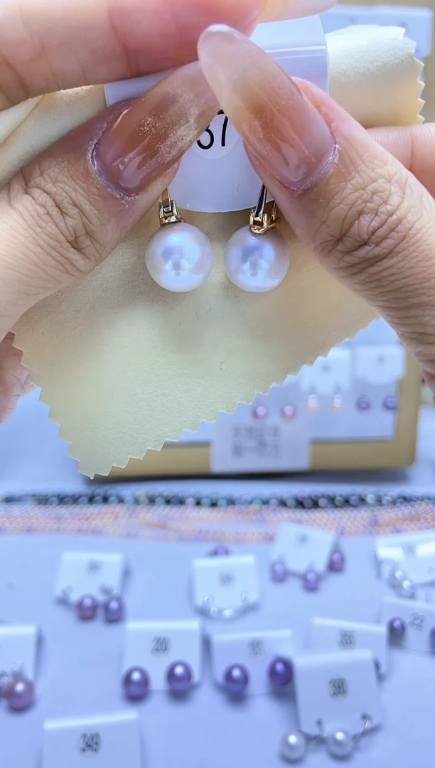 银S925镶嵌耳饰淡水珍珠37