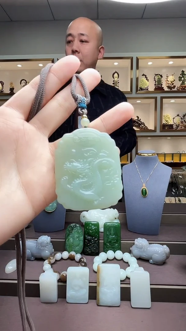 【闪购商品】和田玉挂件未镶嵌双面苏