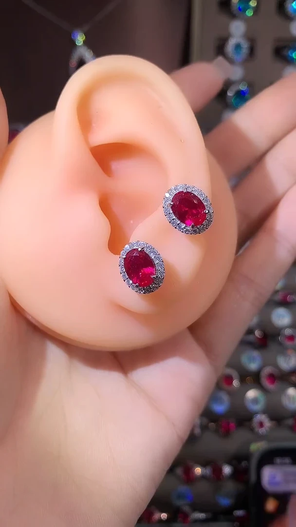 银S925镶嵌耳饰红宝石68银色