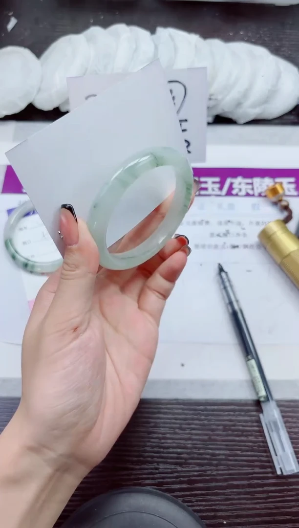 未镶嵌手镯石英质玉A59-56.55