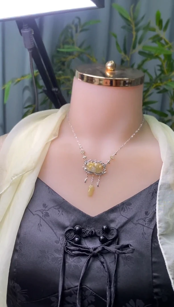 颈饰银S925镶嵌翡翠净货15848