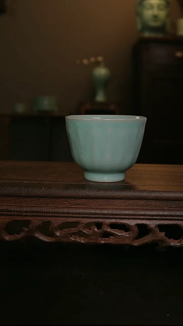 摆件汝官窑仿古莲瓣杯