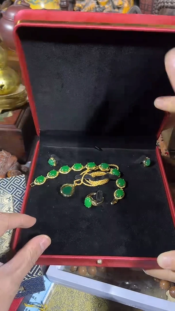 【闪购商品】滴血莲花菩提吊坠1