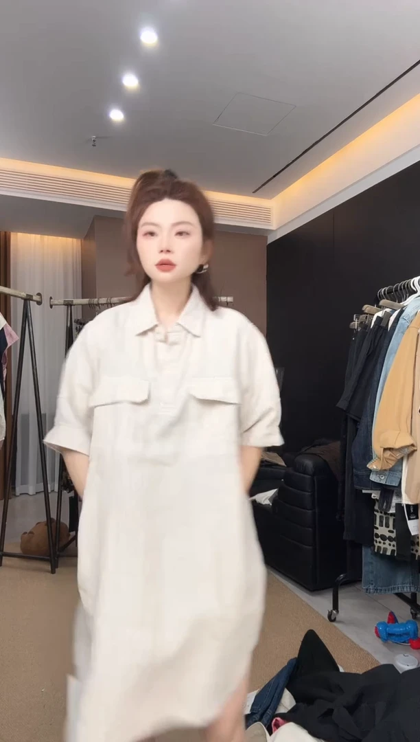 麻料设计师款连衣裙杏色