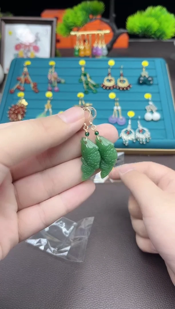 【闪购商品】玛瑙/玉髓耳钉银S925镶嵌s06000