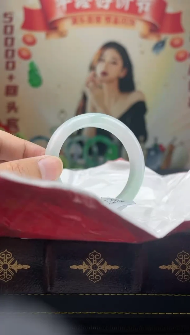 【闪购商品】翡翠手镯未镶嵌手镯15