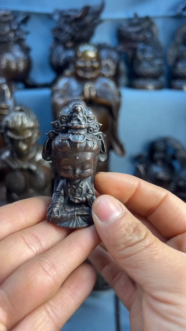 【闪购商品】1案台摆件 物品摆件 娃娃观音