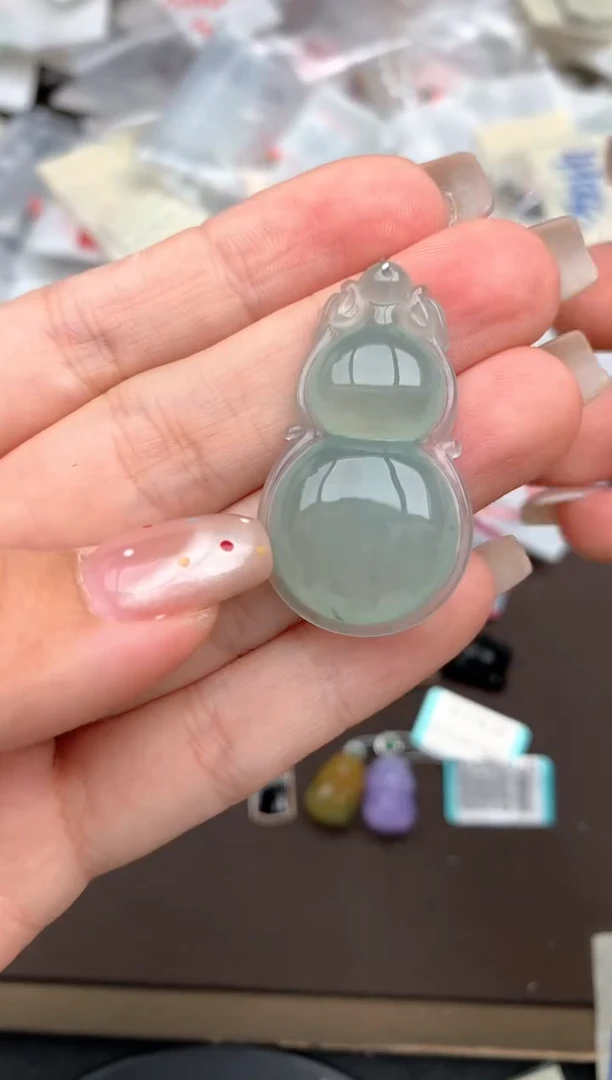 未镶嵌挂件翡翠一