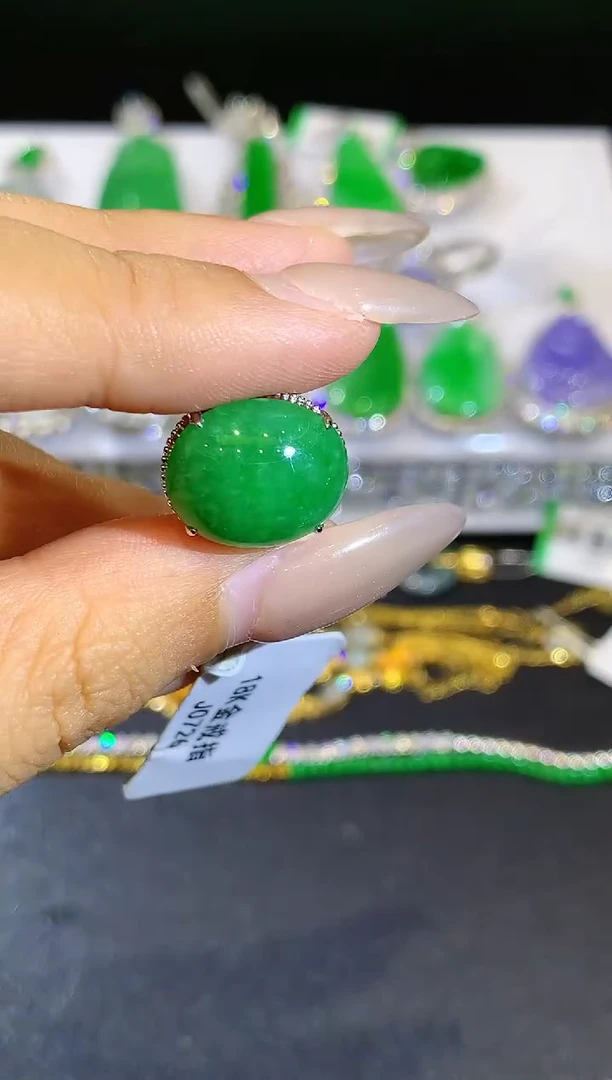 翡翠戒指18K金镶嵌SY多样性发其一