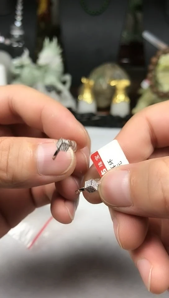 耳饰天然锆石银S925镶嵌耳饰