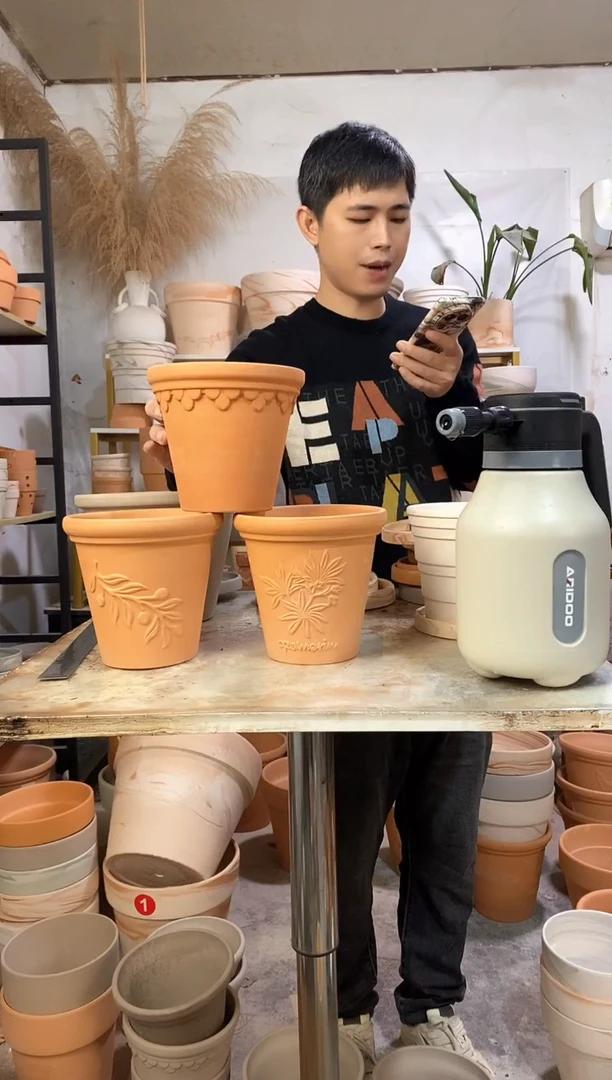 16*15红陶浮雕3图案 3盆无托