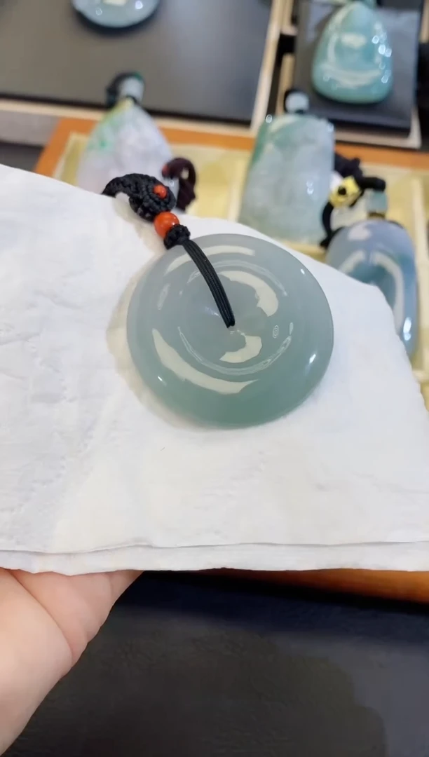 颈饰未镶嵌翡翠缅甸天然翡翠