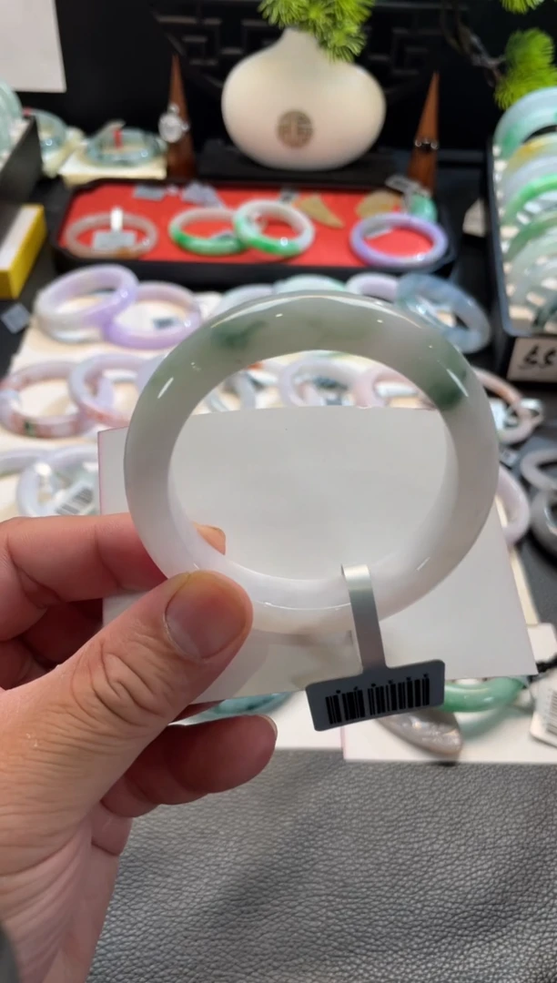 未镶嵌手镯翡翠80号链接 有纹 56正圈