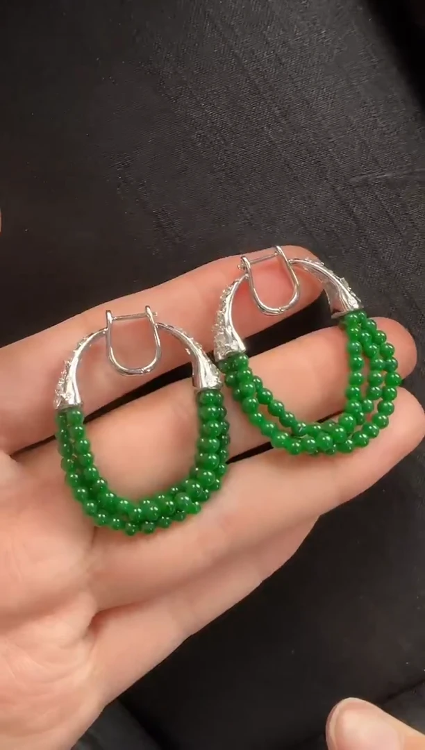 18K金镶嵌翡翠耳饰502珠珠一对