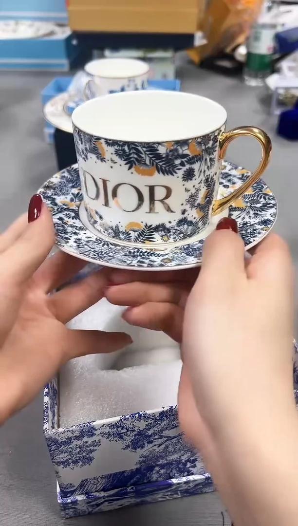 【闪购商品】瓷片新号开播，不计成本