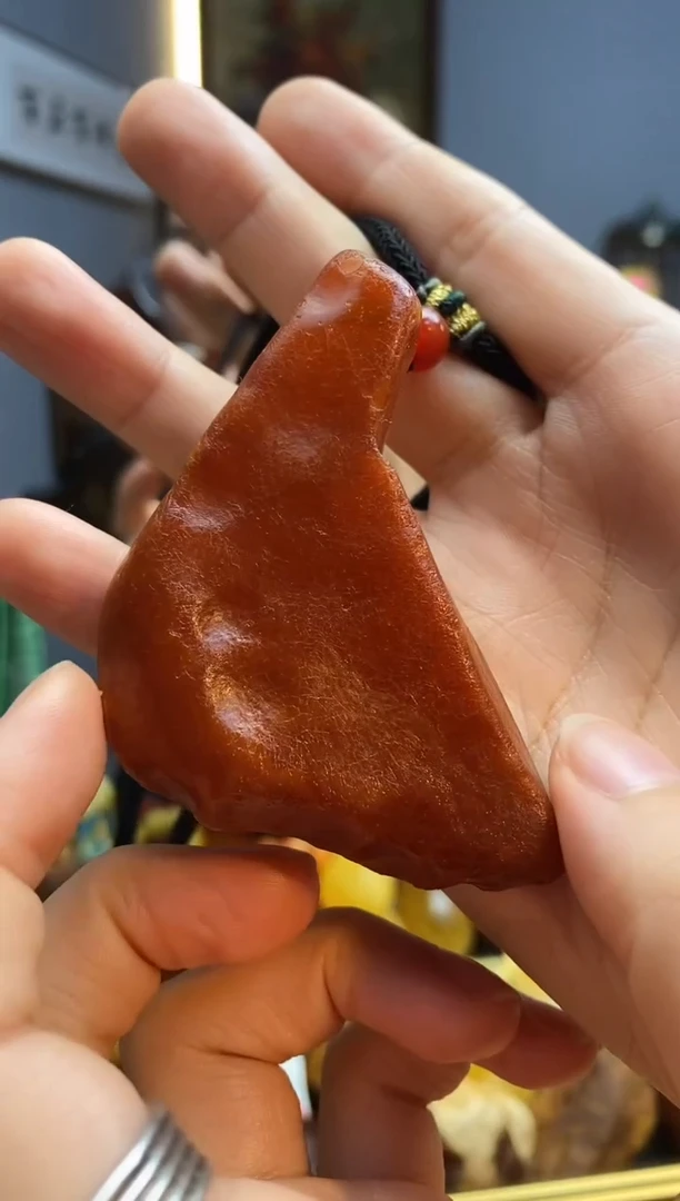 琥珀颈饰未镶嵌吊坠