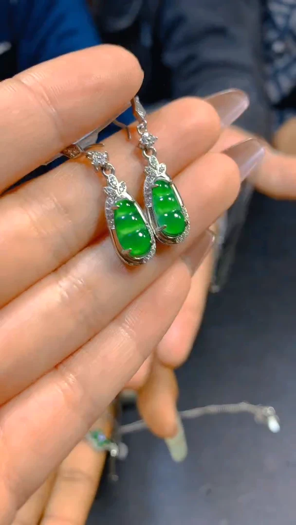 【闪购商品】翡翠耳饰未镶嵌0716187864多样性发一