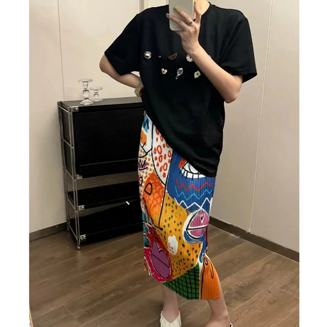 【奥莉】2025春夏：压褶抽象艺术印花百褶半身裙0263