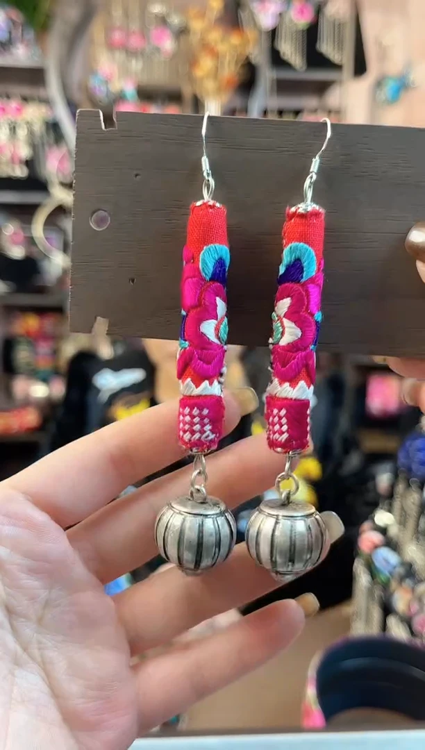 织绣民族风手工非遗老绣饰品505