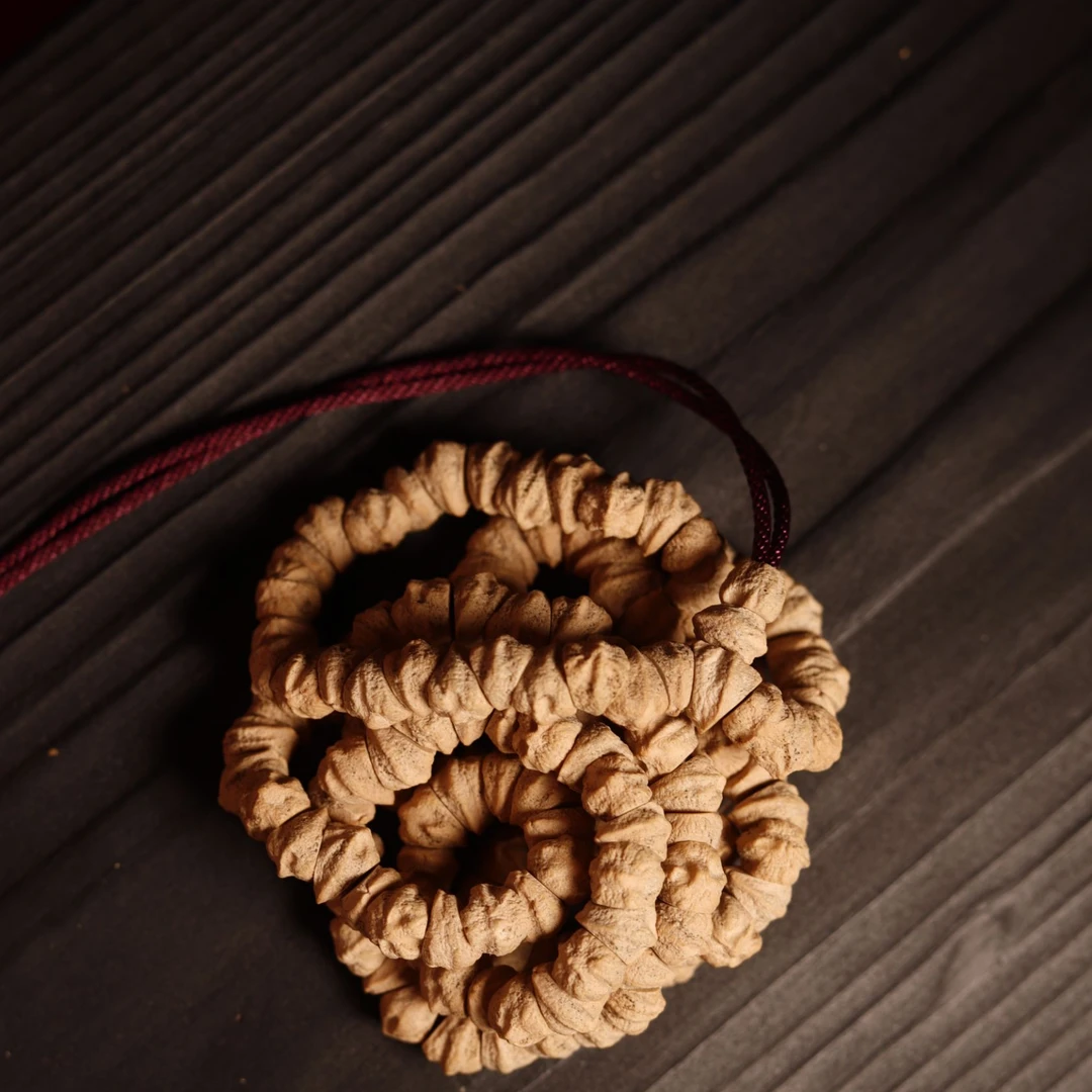 【小马要支棱】藏式侧横C59斜切热振百香籽柏香籽长串108挂脖