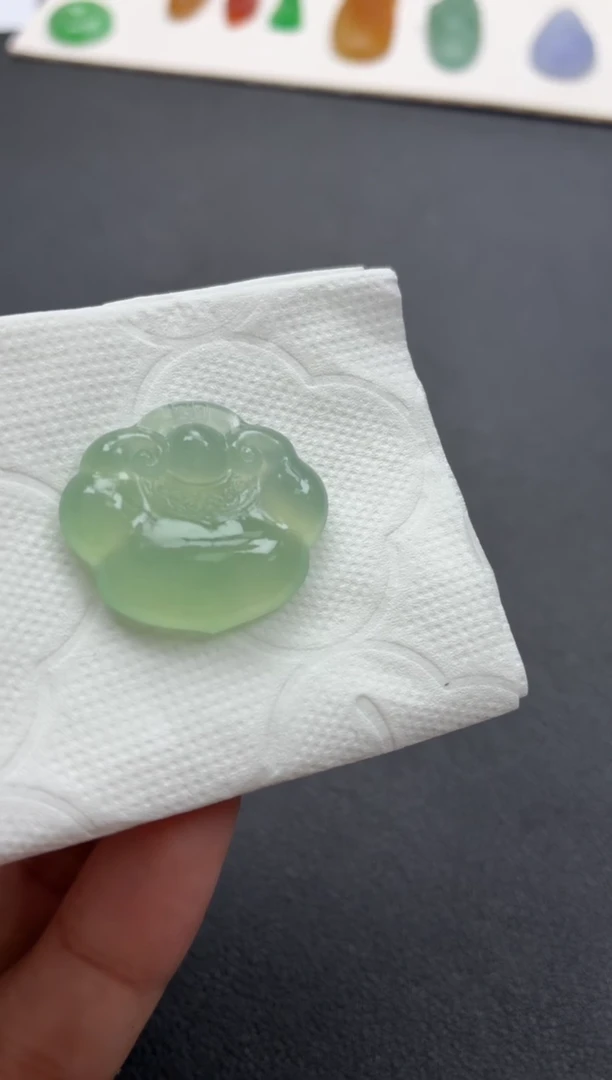 未镶嵌定制翡翠翡翠