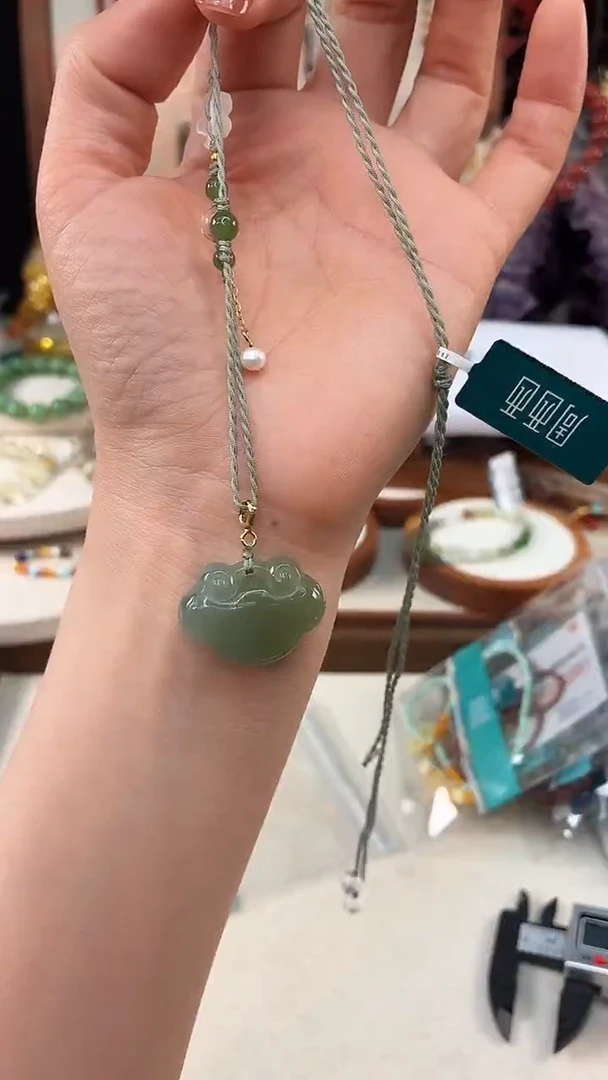 未镶嵌和田玉手饰@@C921D019257