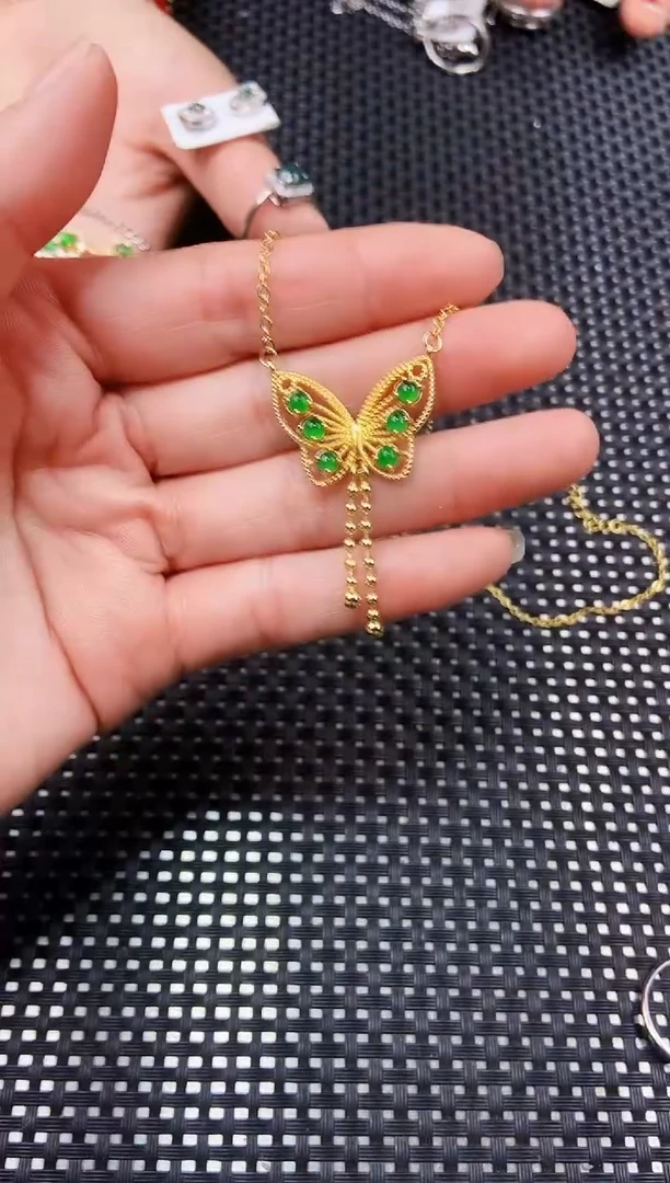 【闪购商品】翡翠颈饰未镶嵌11111111