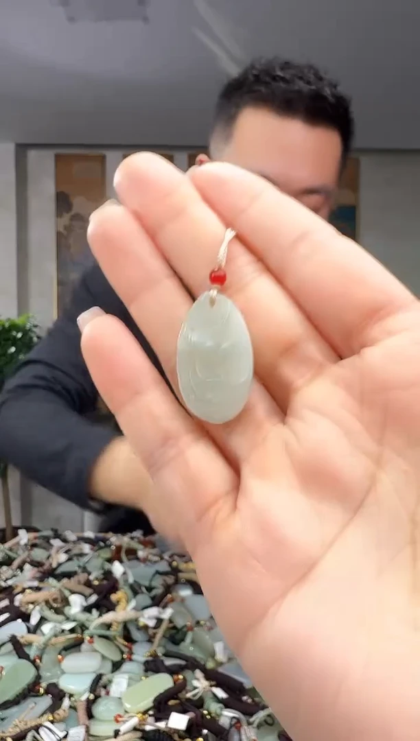 颈饰未镶嵌和田玉拍一发一多样性发货