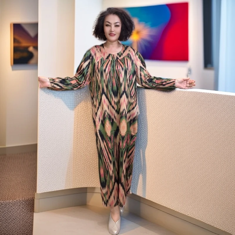 艾特莱斯高档时尚连衣裙