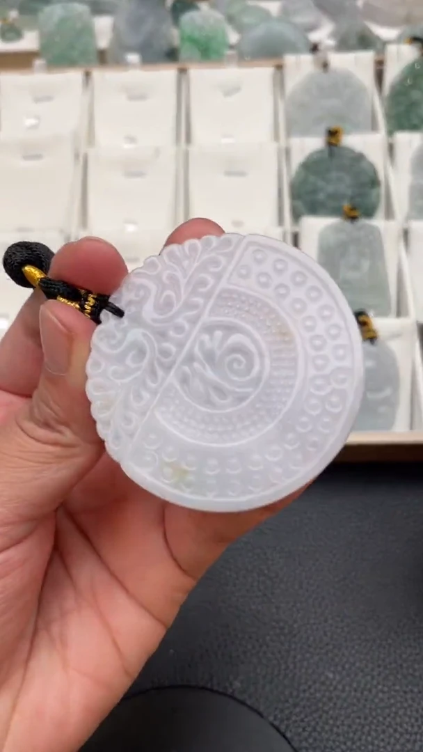 颈饰未镶嵌翡翠天然缅甸翡翠A货287