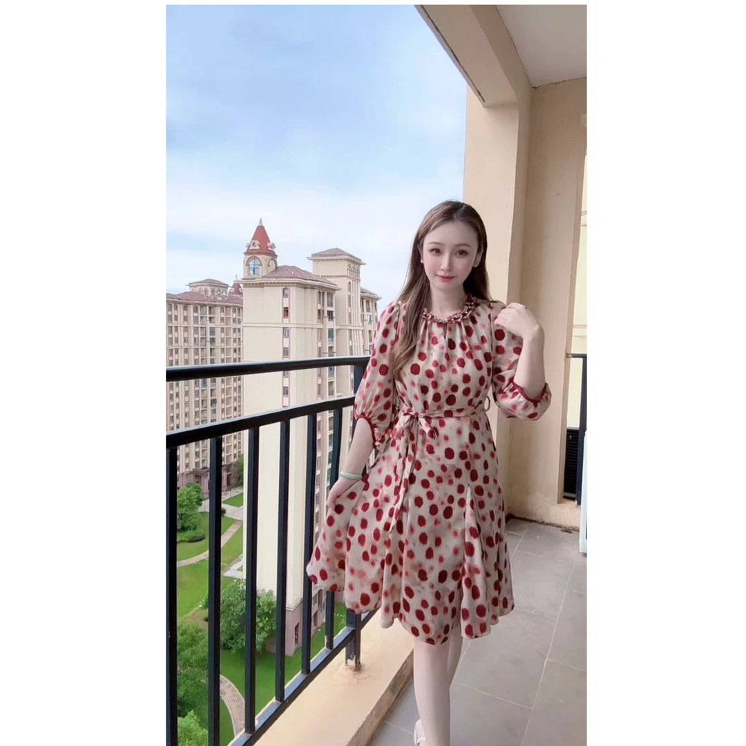 【暗涌】波点印花连衣裙2025新款气质收腰裙子D4154