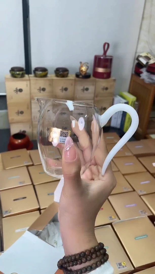 怡然雾白样品。。。。。。。。