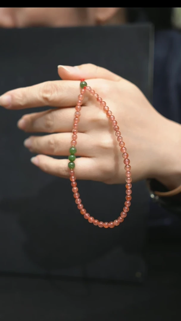 颈饰未镶嵌南红玛瑙手机链