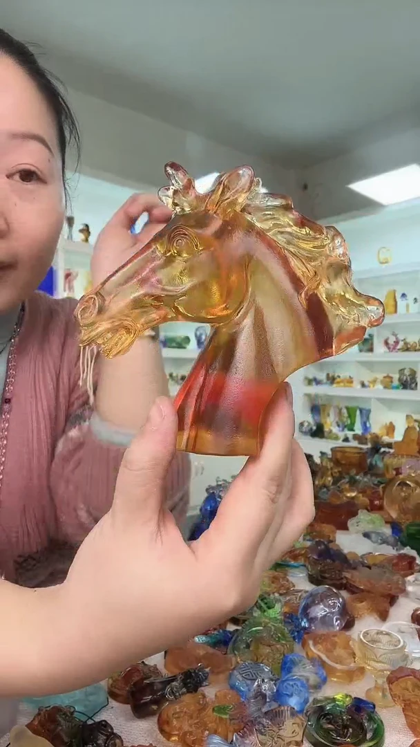 手工艺品琉璃马首是瞻