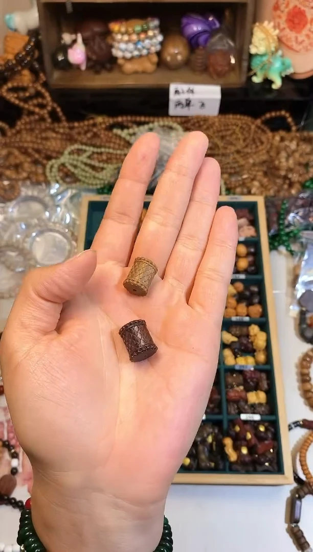 非洲檀香手串/手链龙鳞桶珠发2