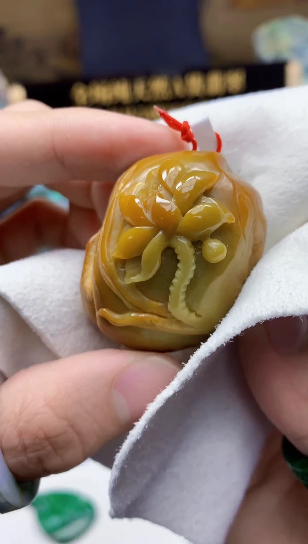 颈饰未镶嵌翡翠天然缅甸翡翠A货