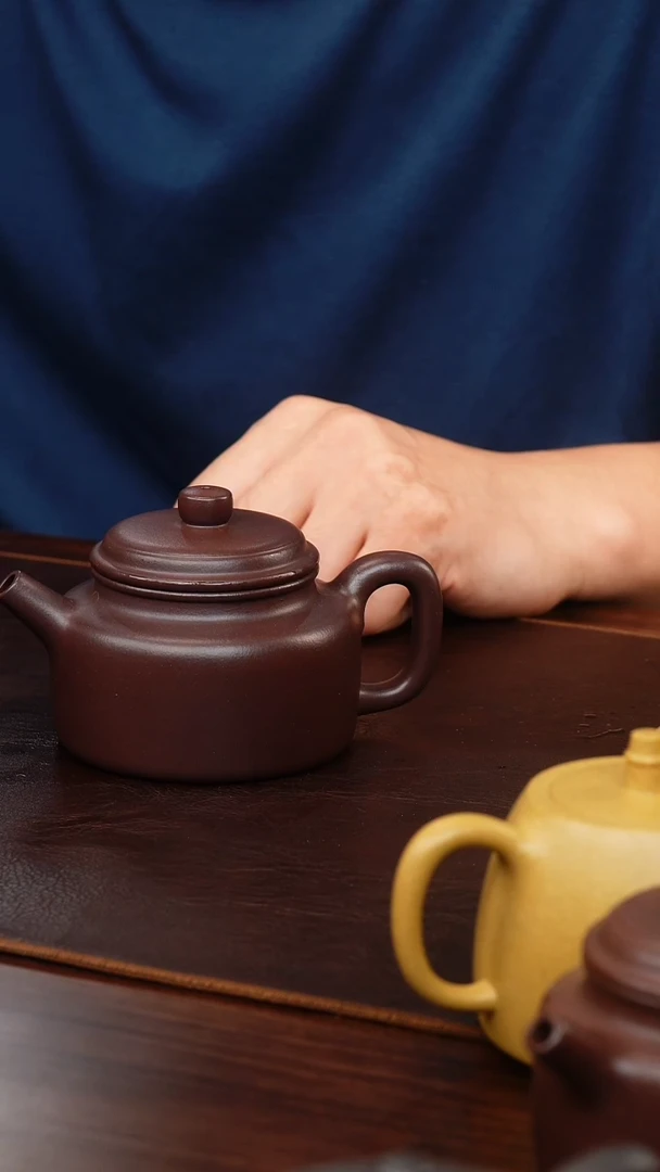 茶壶紫砂魔*八侯峰制 底槽清高温德钟