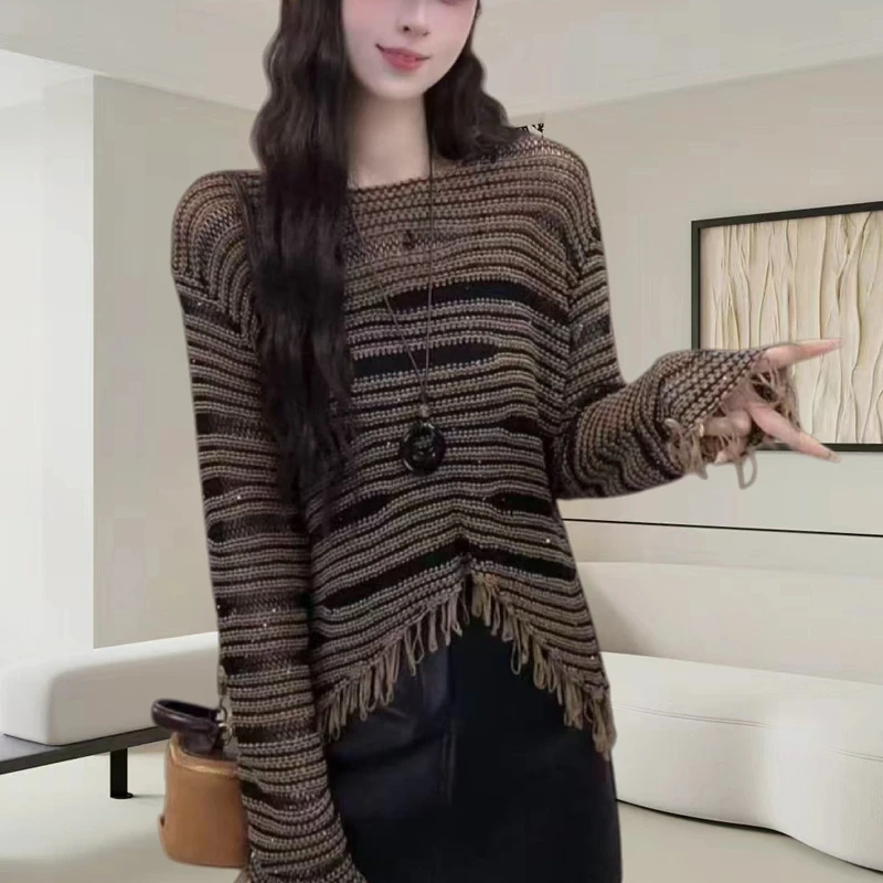 2025秋冬新款女法式拼色镂空条纹针织衫时尚百搭减龄气质套头上衣