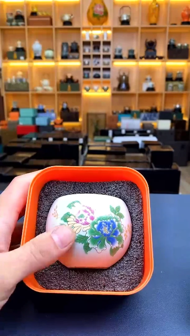 【闪购商品】撤柜高货，价格随便开@@D033