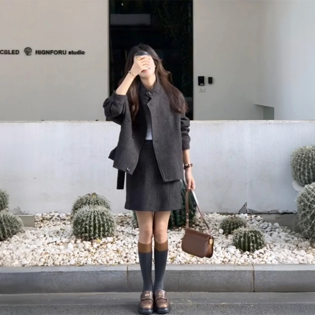 韩系复古风时尚套装女2025秋新款秋季穿搭毛呢外套半身短裙两件套